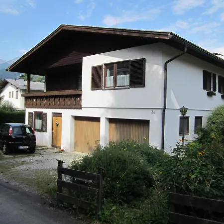 Fink Apartment *
